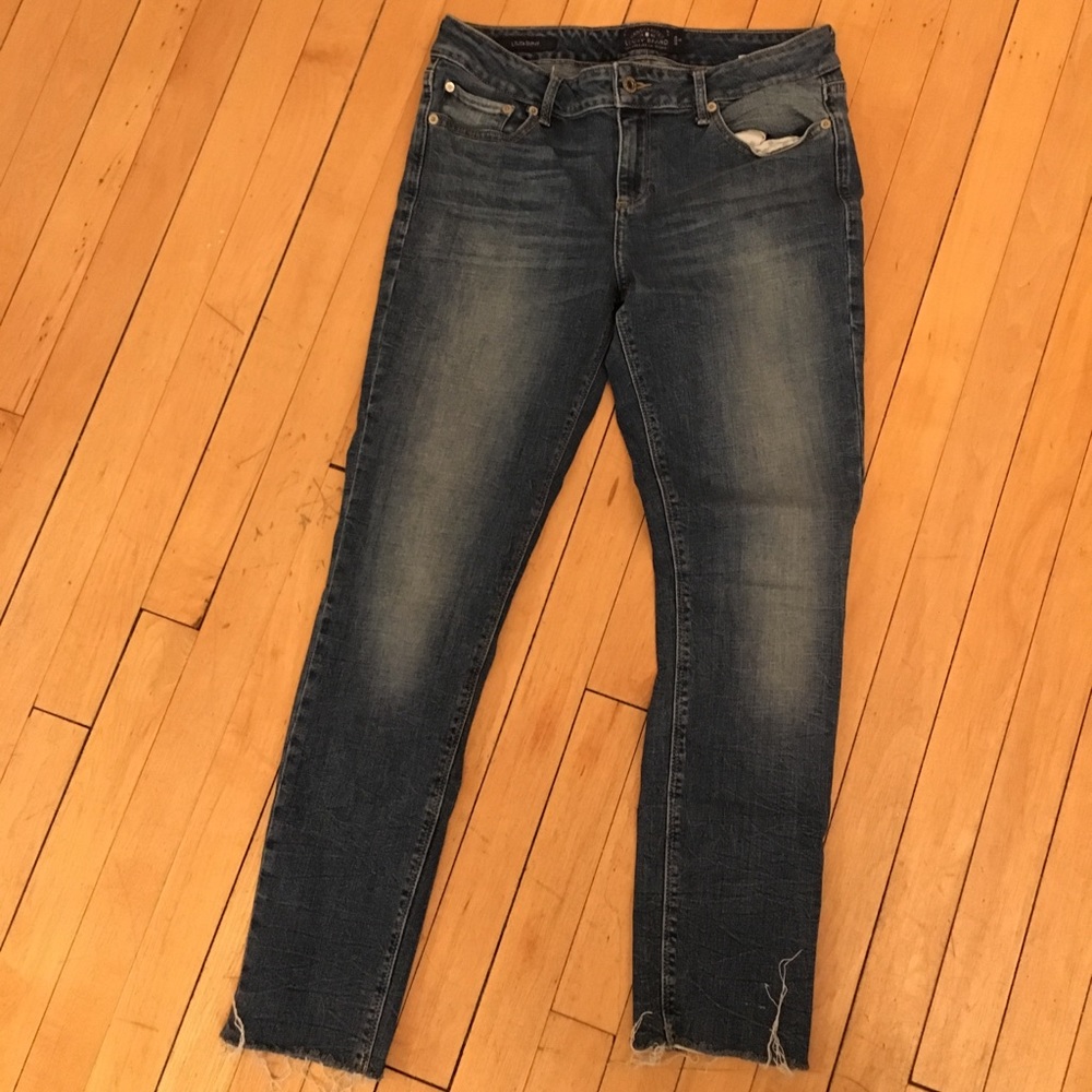 Lucky Lolita Frayed Cuff Skinny Jeans | Size 8-28